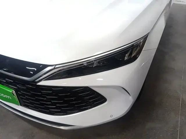 BYD Qin L — Фото автомобиля 23