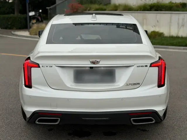 Cadillac CT5 — Фото автомобиля 13