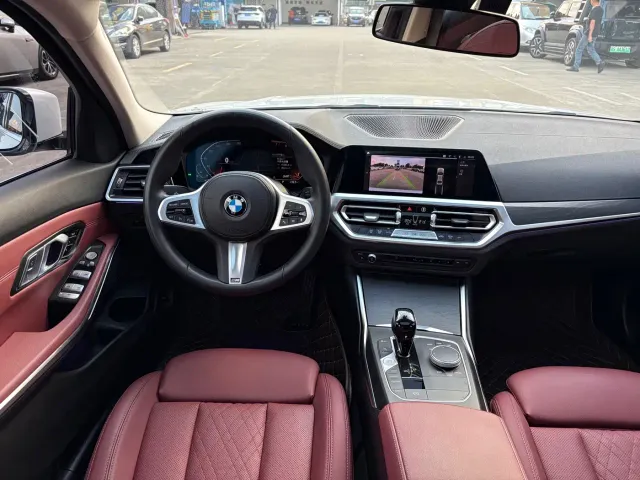 BMW 3 Series — Фото автомобиля 5