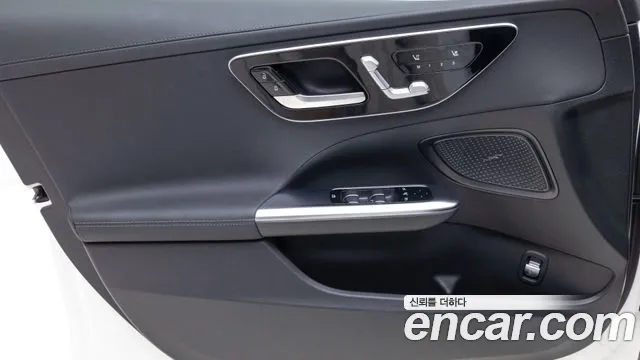 Mercedes-Benz C-Class W206 — Фото автомобиля 15
