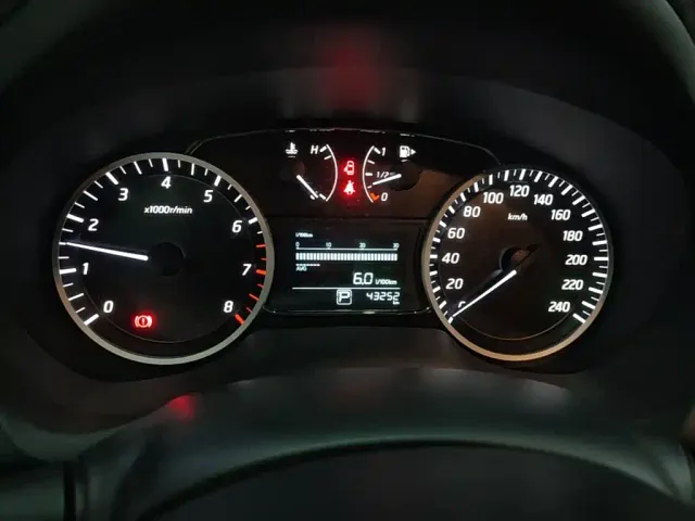 Nissan Sylphy — Фото автомобиля 11