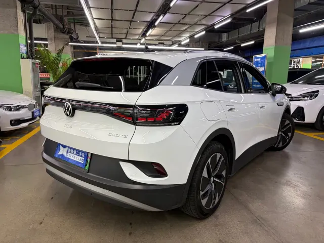 Volkswagen ID.4 Crozz — Фото автомобиля 2