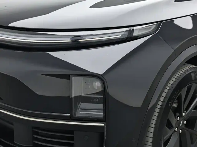 Li Auto L7 — Фото автомобиля 17