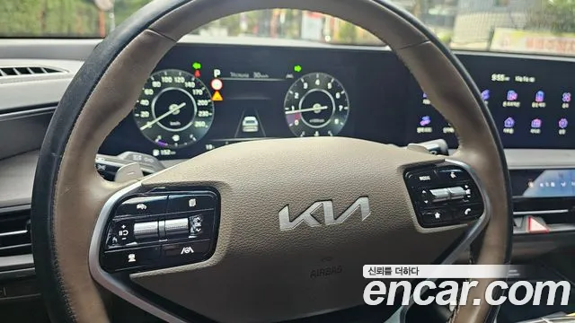 Kia K8 — Фото автомобиля 17