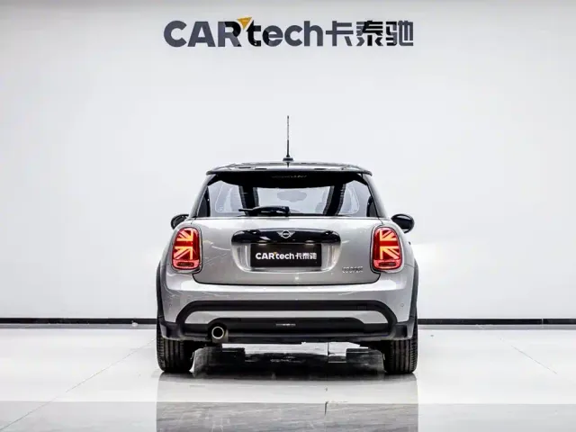 MINI Hatch — Фото автомобиля 5