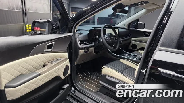 Kia Carnival 4th Gen — Фото автомобиля 15