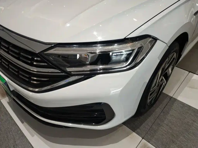 Volkswagen Sagitar — Фото автомобиля 23