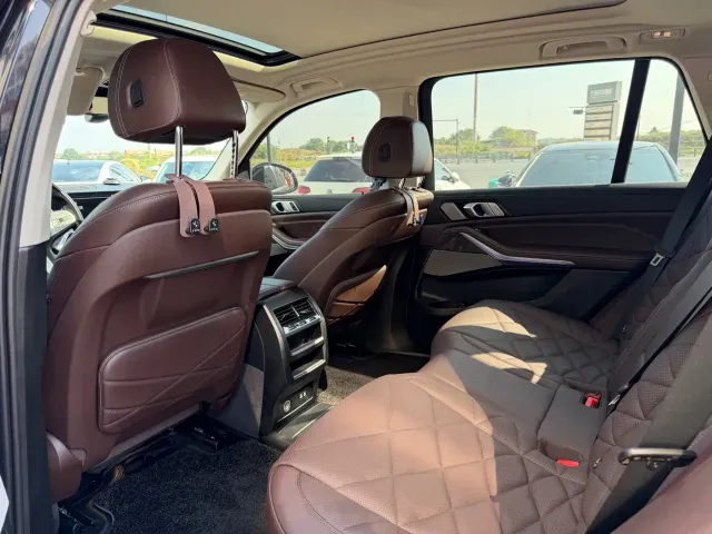 BMW X5 — Фото автомобиля 3