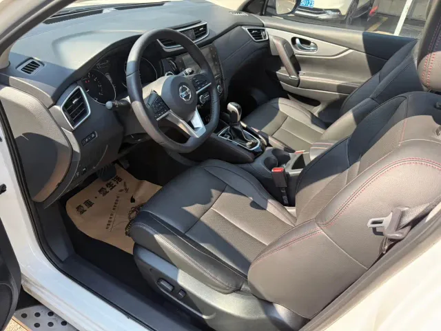Nissan Qashqai — Фото автомобиля 11