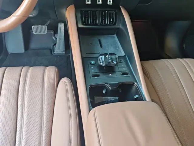 BYD Song L EV — Фото автомобиля 13