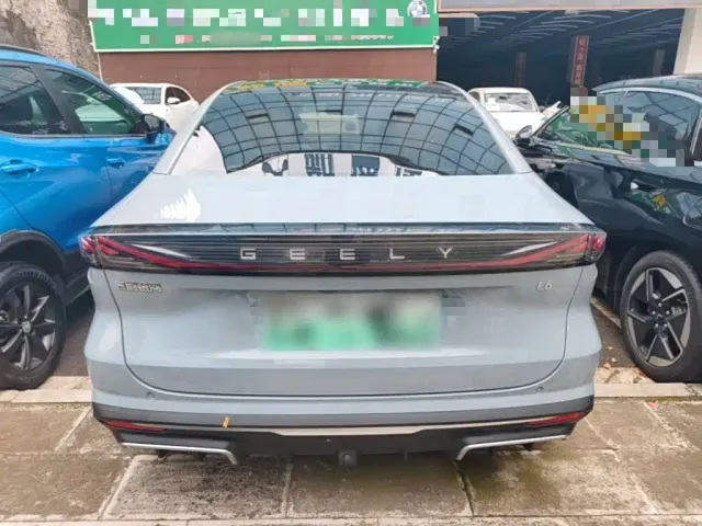 Geely Galaxy L6 — Фото автомобиля 5