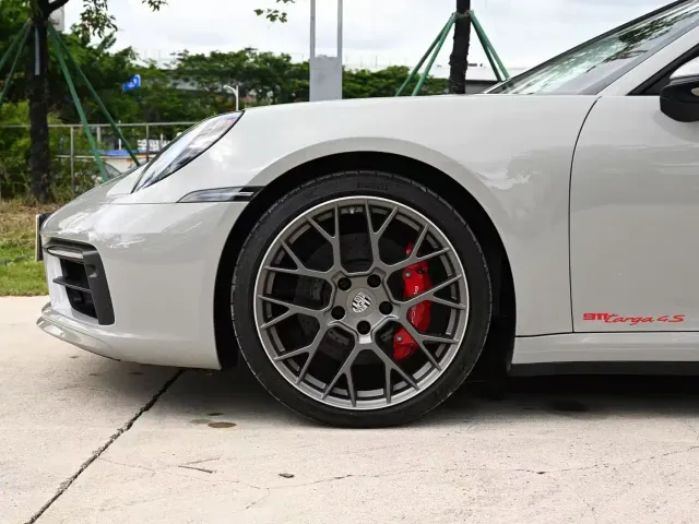 Porsche 911 — Фото автомобиля 18