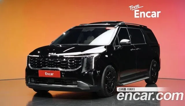 Фотография автомобиля — Kia Carnival