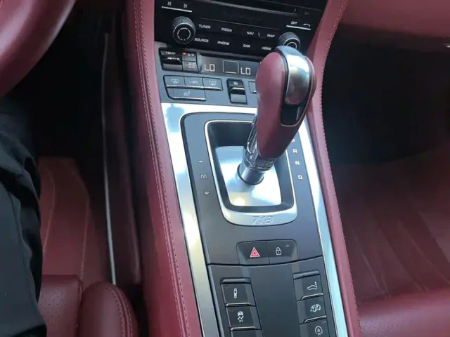 Porsche 718 — Фото автомобиля 16