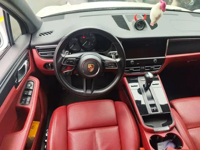 Porsche Macan — Фото автомобиля 11