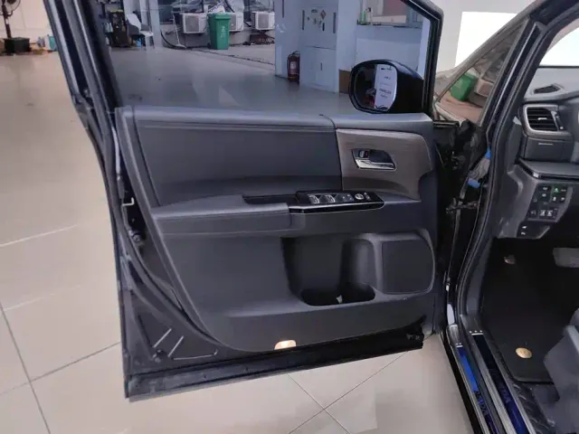 Honda Odyssey — Фото автомобиля 7