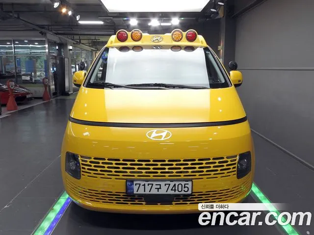 Hyundai Staria — Фото автомобиля 3