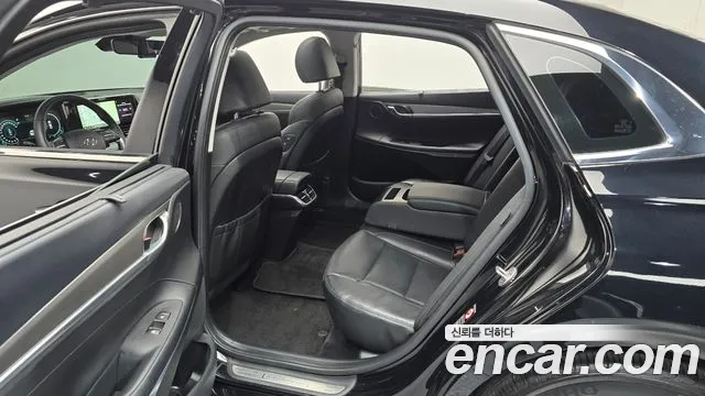 Hyundai Grandeur (New) Hybrid — Фото автомобиля 17