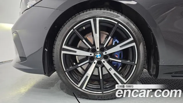 BMW 5-Series 5 серия (G60) 530i xDrive M Sport — Фото автомобиля 5