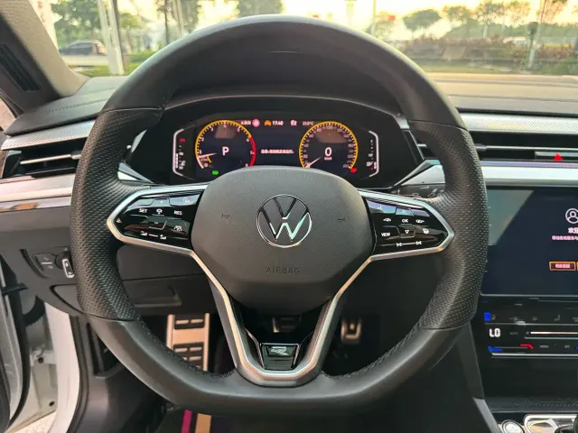 Volkswagen CC — Фото автомобиля 6