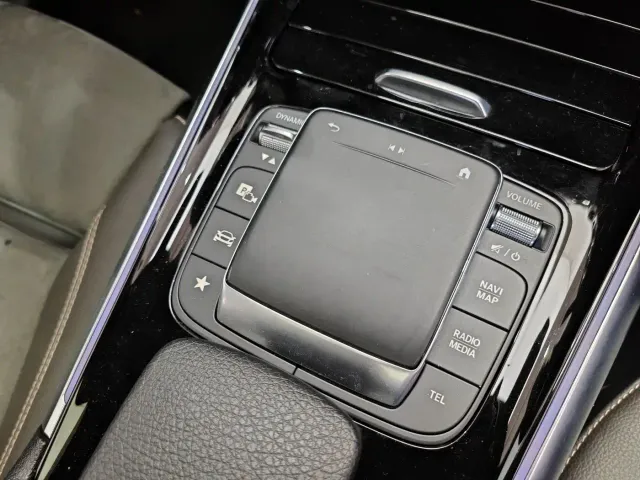 Mercedes-Benz EQA — Фото автомобиля 17