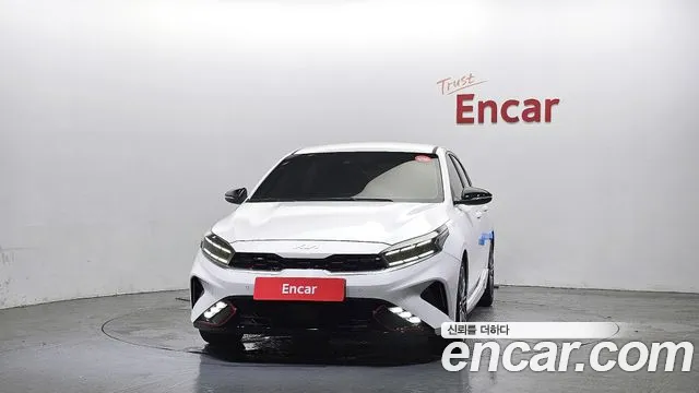 Kia K3 Новый K3 2 поколение 1.6 Turbo GT 5 дверей — Фото автомобиля 3