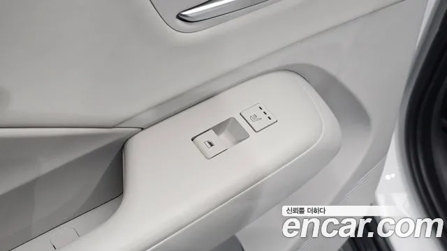 Hyundai Kona SX2 — Фото автомобиля 30
