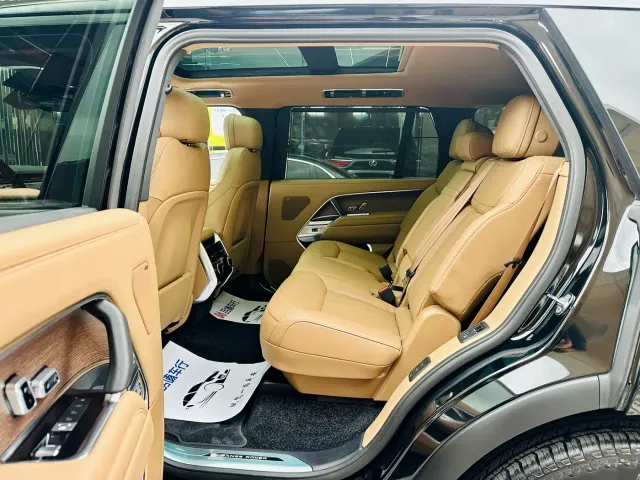 Land Rover Range Rover — Фото автомобиля 7