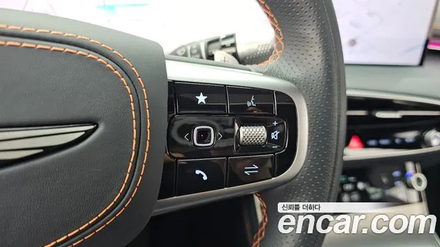 Genesis GV70 2.5T Бензин 2WD — Фото автомобиля 24