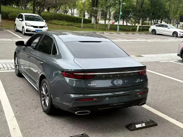 Geely Xingrui — Фото автомобиля 12