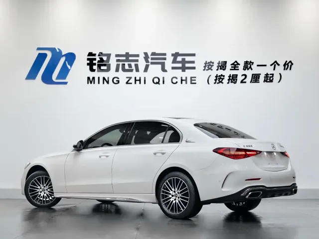 Mercedes-Benz C-Class — Фото автомобиля 4