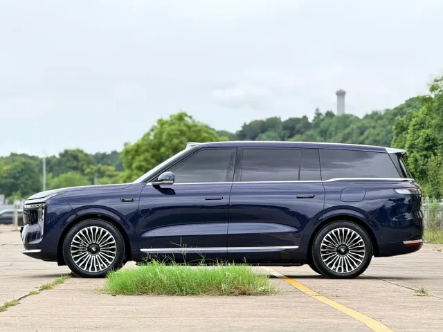 IM Motors LS9 — Фото автомобиля 4