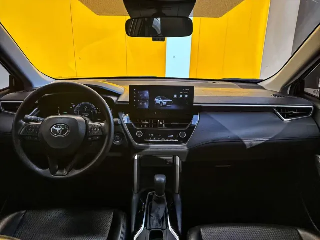 Toyota Corolla Cross — Фото автомобиля 9