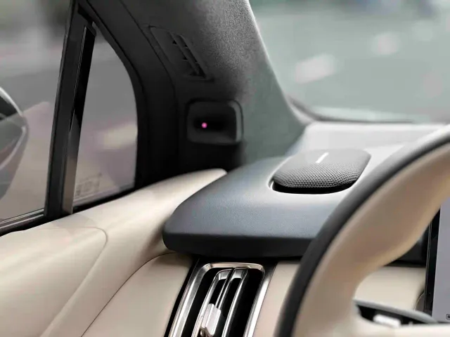 Xpeng P7+ — Фото автомобиля 18