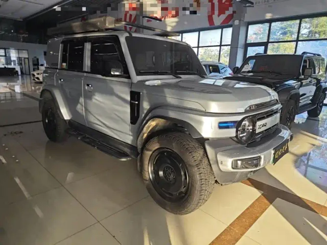iCAR V23 — Фото автомобиля 3