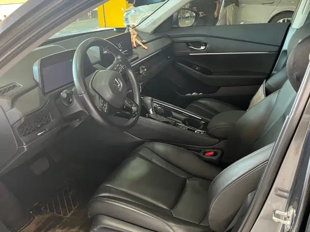 Honda Accord — Фото автомобиля 10