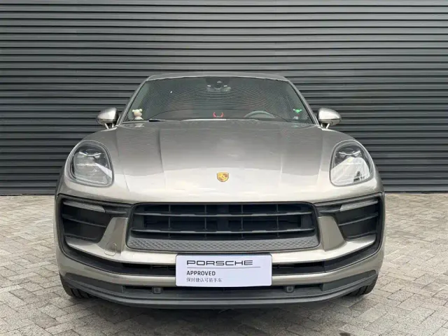 Porsche Macan — Фото автомобиля 6