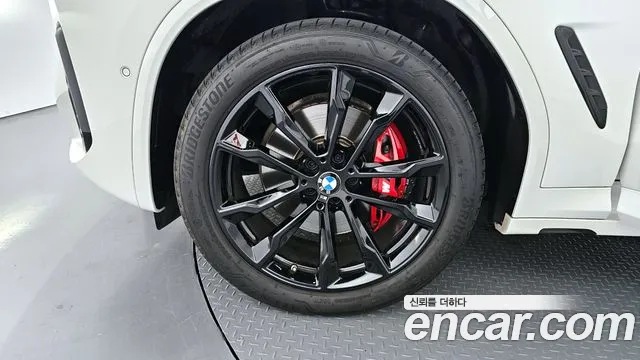 BMW X4 xDrive20i M Sport Pro Special Edition — Фото автомобиля 5