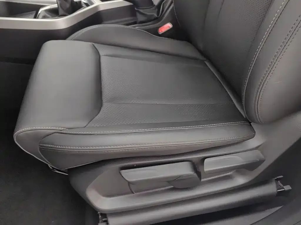 Wuling Motors Wuling Jiachen 2022 1.5L Manual Free Comfort — Фото автомобиля 20