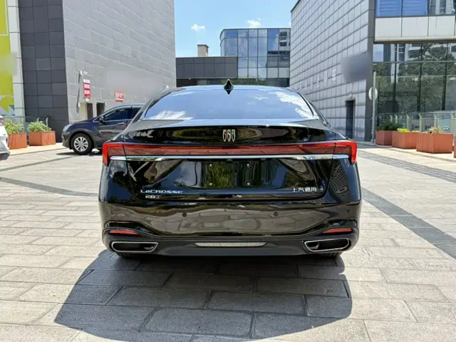Buick LaCrosse 2023 28T Premium Edition — Фото автомобиля 10