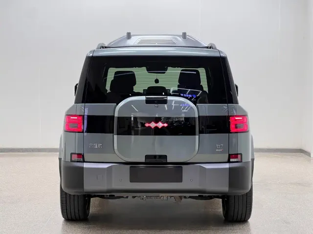 BYD FangChengBao Titanium 7 — Фото автомобиля 5