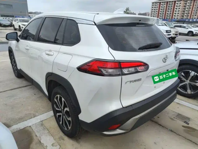 Toyota Frontlander — Фото автомобиля 4