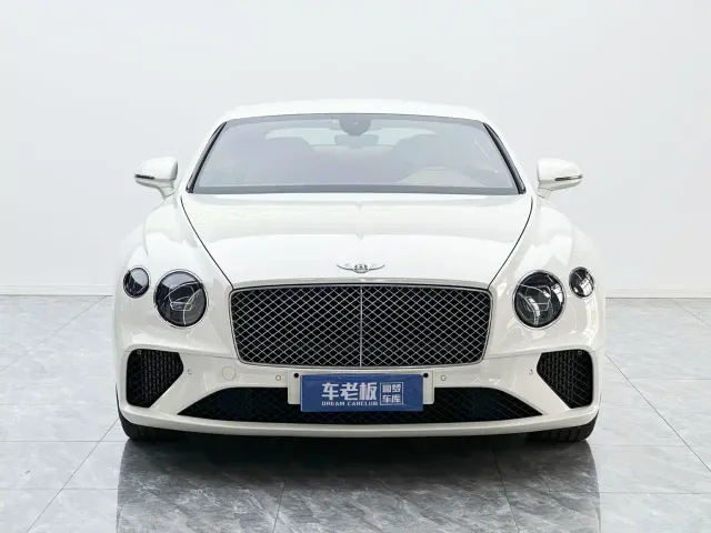 Bentley Continental 2022 4.0T GT V8 — Фото автомобиля 2