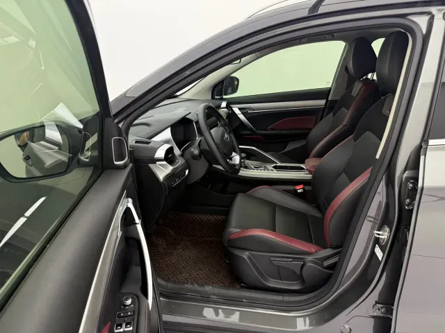 Geely Binyue — Фото автомобиля 22