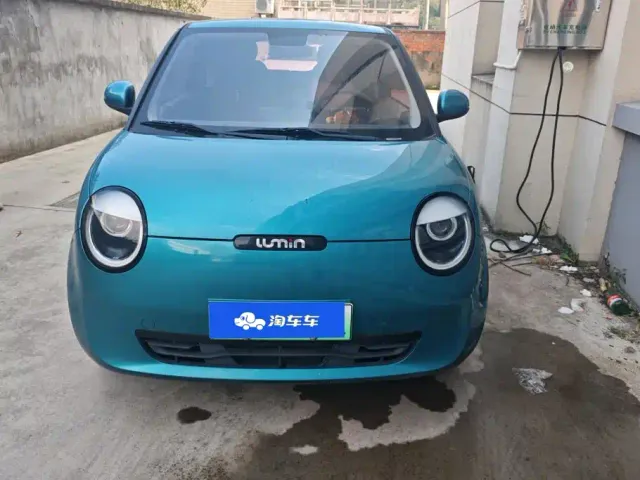 Changan Lumin — Фото автомобиля 2