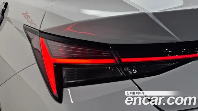 Hyundai Avante — Фото автомобиля 8