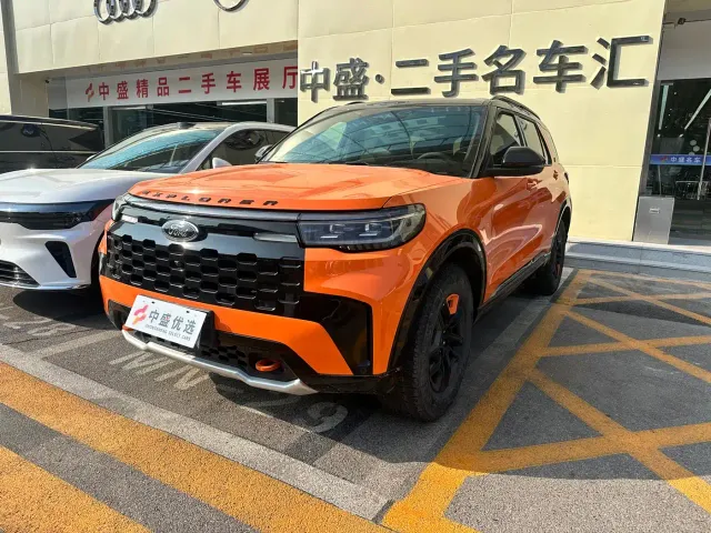 Фотография автомобиля — Ford Explorer
