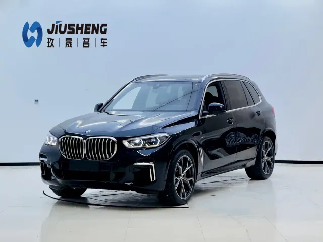 Фотография автомобиля — BMW X5