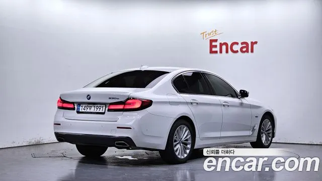 BMW 5-Series 5 серия (G30) — Фото автомобиля 2