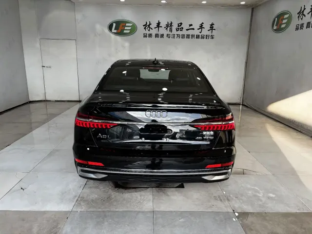 Audi A6L — Фото автомобиля 7
